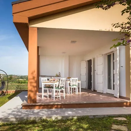 Felicita Bed & Breakfast *
